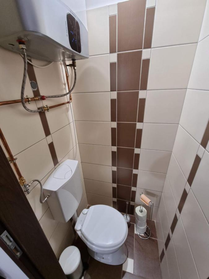 Flora Apartman Apartment Сегед Екстериор снимка